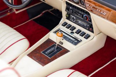 1989 Aston Martin V8