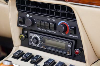 1989 Aston Martin V8