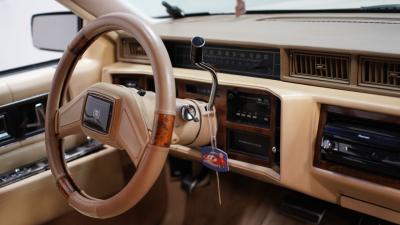1987 Cadillac Coupe DeVille