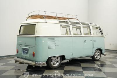 1966 Volkswagen Type 2 Weekender