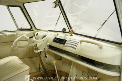 1966 Volkswagen Type 2 Weekender