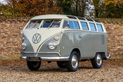 1967 Volkswagen T1 &ldquo;Samba-Customized&rdquo;/ Micro Bus