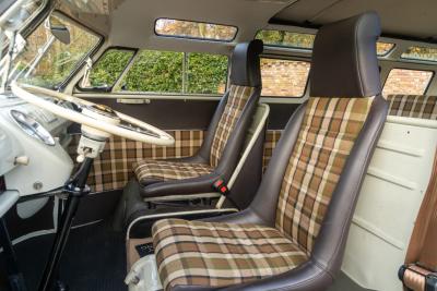 1967 Volkswagen T1 &ldquo;Samba-Customized&rdquo;/ Micro Bus