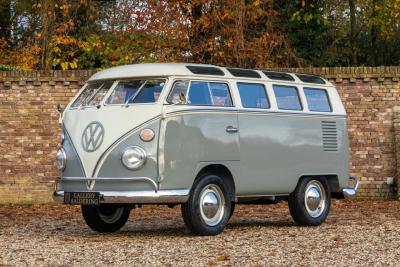 1967 Volkswagen T1 &ldquo;Samba-Customized&rdquo;/ Micro Bus