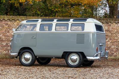 1967 Volkswagen T1 &ldquo;Samba-Customized&rdquo;/ Micro Bus