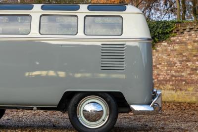 1967 Volkswagen T1 &ldquo;Samba-Customized&rdquo;/ Micro Bus