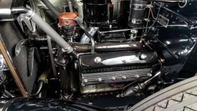 1931 Cadillac Series 355A V-8 Fleetwood Convertible Coupe
