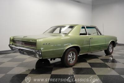 1964 Pontiac GTO Tri Power