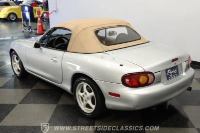 1999 Mazda Miata