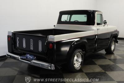 1957 Ford F-100