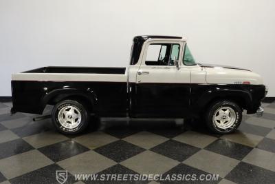 1957 Ford F-100