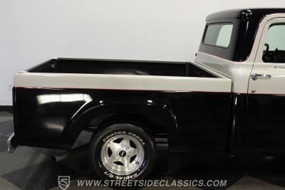 1957 Ford F-100