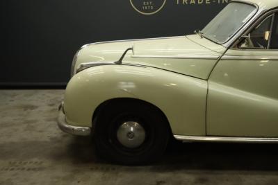 1956 BMW 502 V8 Sedan &ldquo;Barockengel&rdquo; Trade-in-car