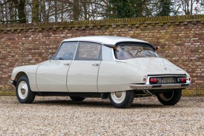 1971 Citro&euml;n Citro&euml;n ID19 DSpecial &ldquo;Poitiers history&rdquo;