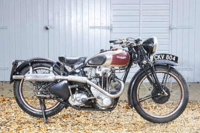 1938 Triumph TIGER 70 ZH DELUX