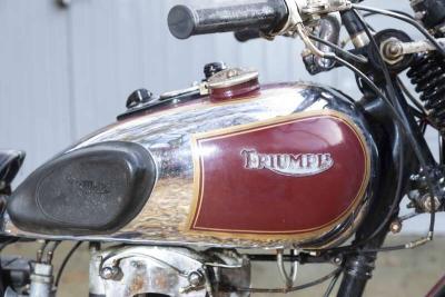 1938 Triumph TIGER 70 ZH DELUX