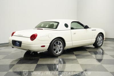 2002 Ford Thunderbird