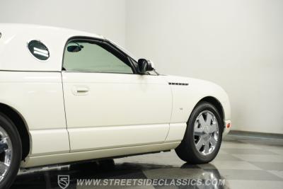 2002 Ford Thunderbird