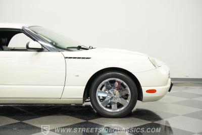 2002 Ford Thunderbird