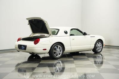2002 Ford Thunderbird