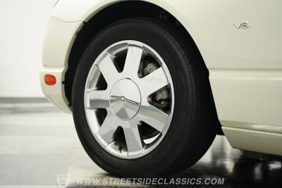 2002 Ford Thunderbird