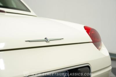 2002 Ford Thunderbird