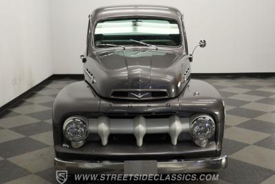 1952 Ford F-1 Restomod