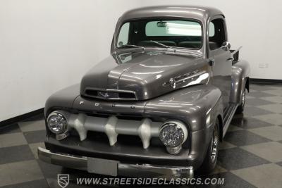 1952 Ford F-1 Restomod