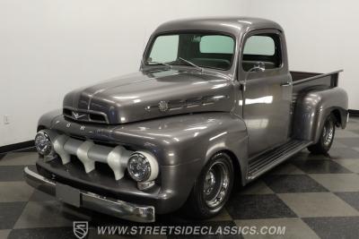 1952 Ford F-1 Restomod