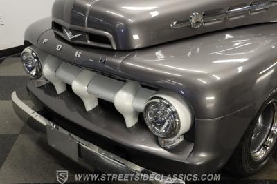 1952 Ford F-1 Restomod