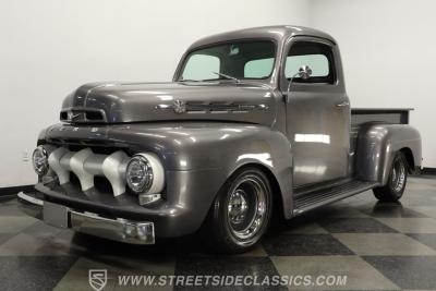 1952 Ford F-1 Restomod