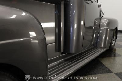 1952 Ford F-1 Restomod