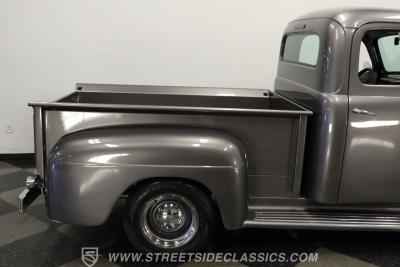 1952 Ford F-1 Restomod