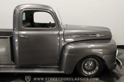1952 Ford F-1 Restomod