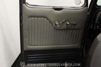 1952 Ford F-1 Restomod