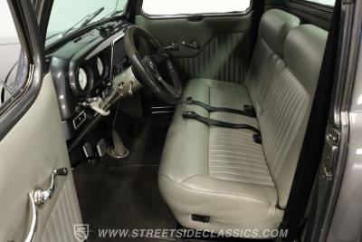 1952 Ford F-1 Restomod