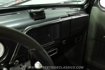 1952 Ford F-1 Restomod