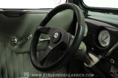 1952 Ford F-1 Restomod