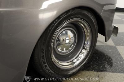 1952 Ford F-1 Restomod