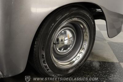 1952 Ford F-1 Restomod