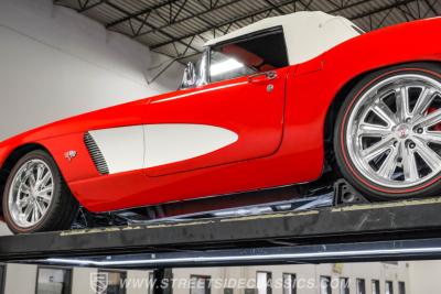 1962 Chevrolet Corvette Convertible Restomod