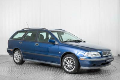 1999 Volvo V40