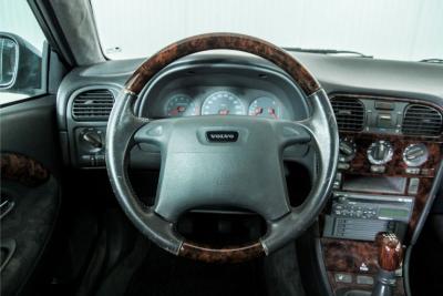 1999 Volvo V40