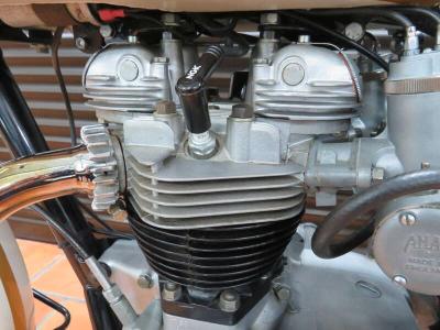 1964 Triumph T120 BONNEVILLE