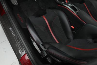 2021 Ferrari 812 GTS