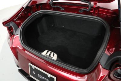 2021 Ferrari 812 GTS