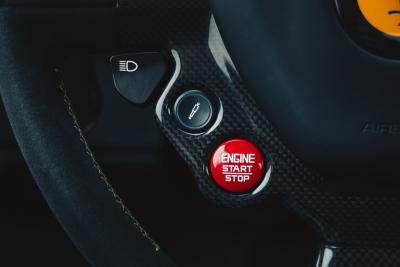 2020 Ferrari 488 PISTA