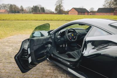 2020 Ferrari 488 PISTA