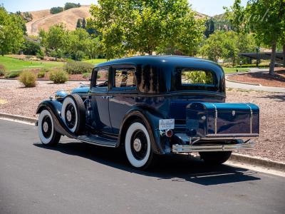 1933 Lincoln Twelve KA Sedan