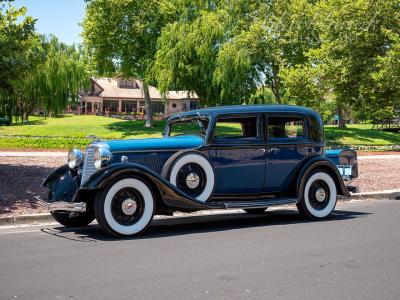1933 Lincoln Twelve KA Sedan
